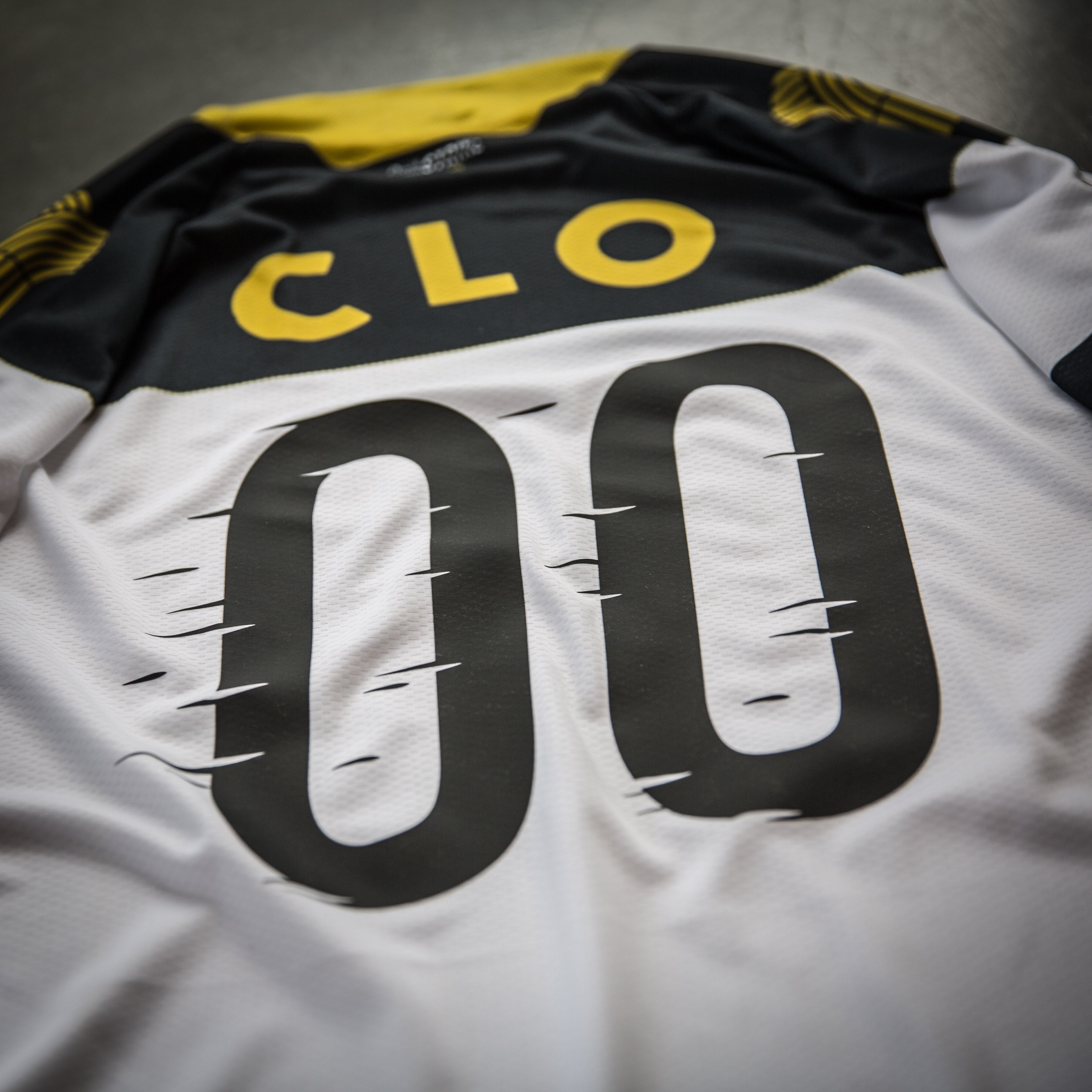 Needs QuikStrike No.13 (Clo-Lab)