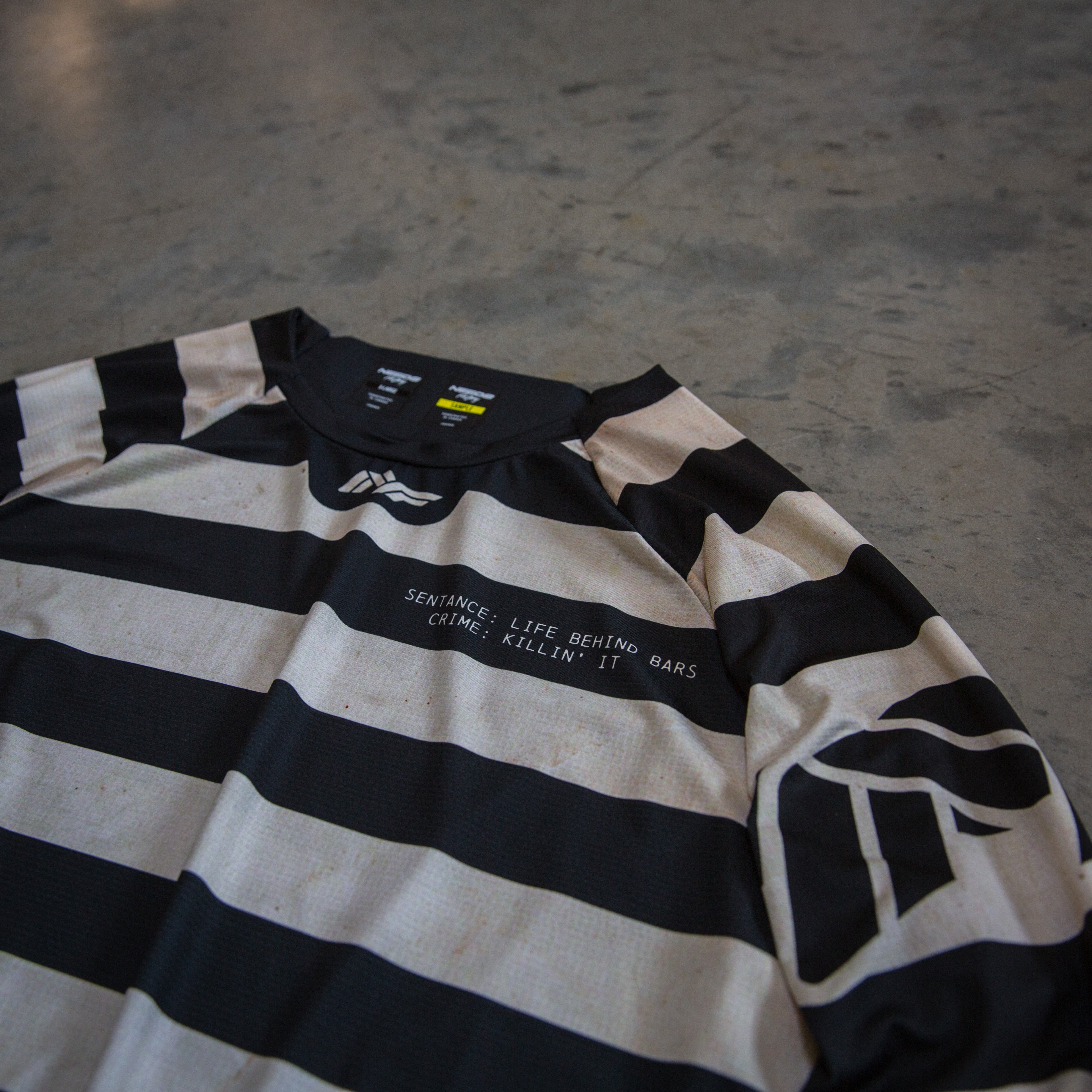 NF - Quikstrike No.25 (Jailbird)