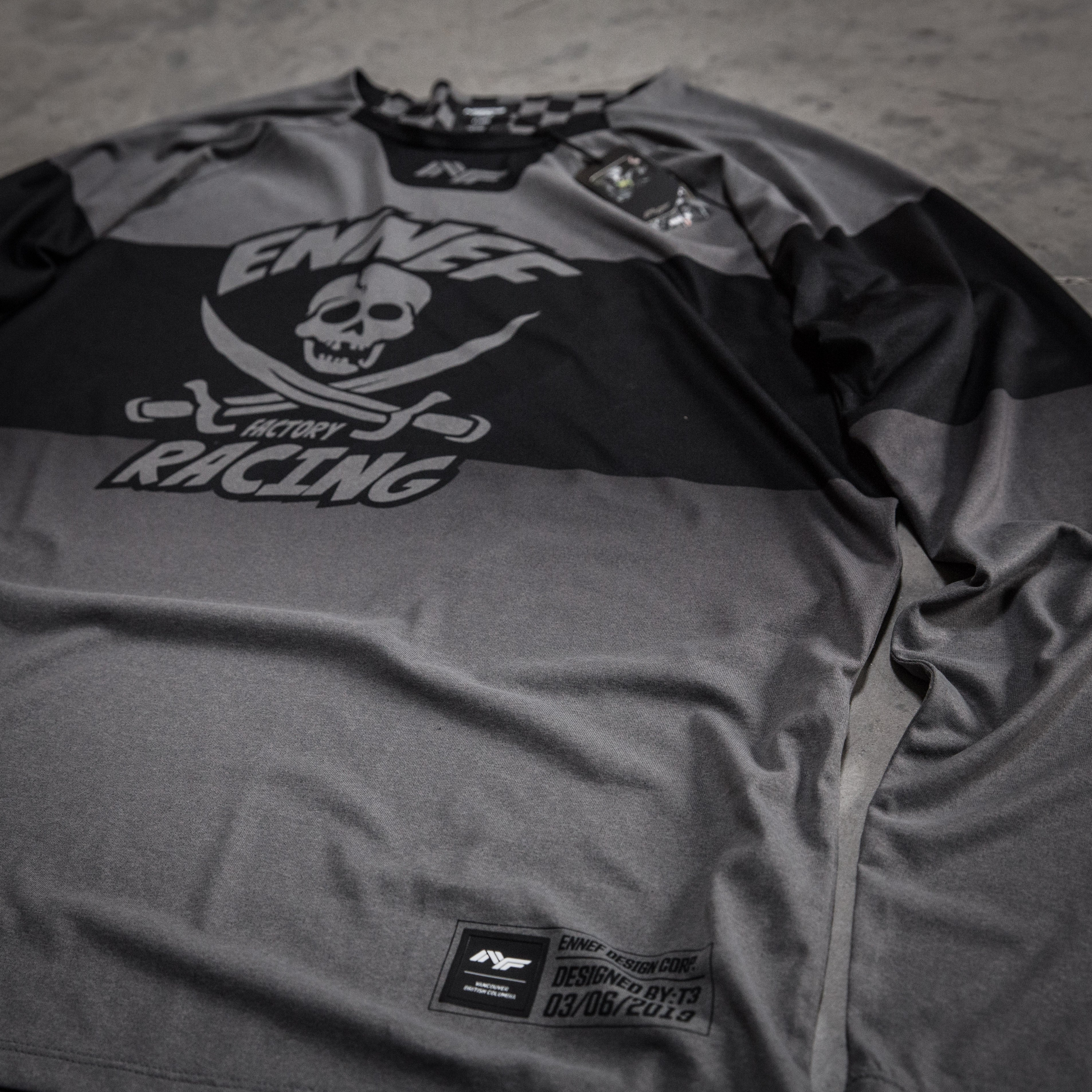 NF - Quikstrike No.26 (HOCKEY TUFF)