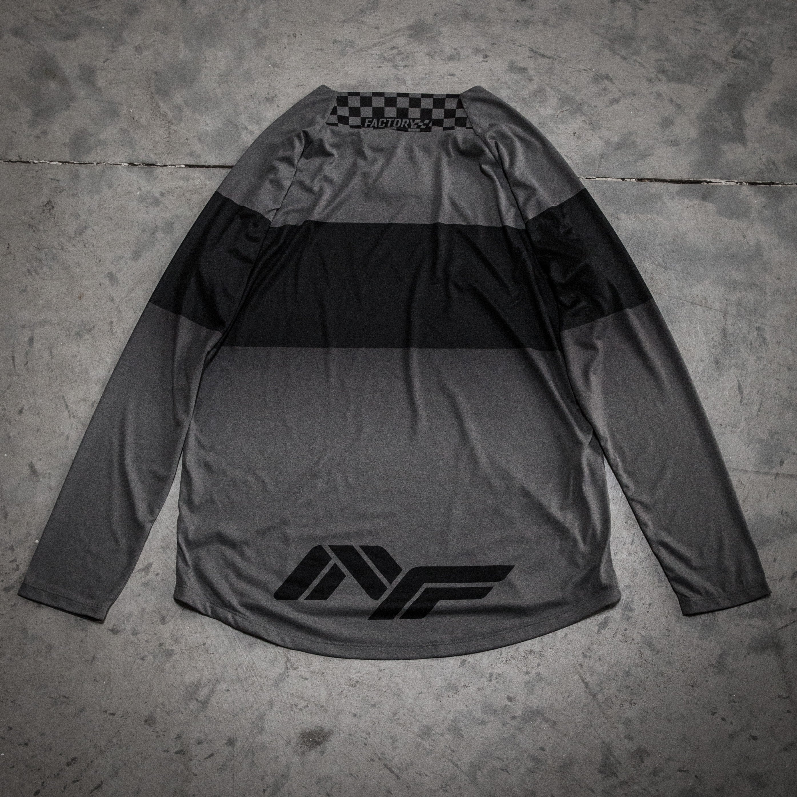 NF - Quikstrike No.26 (HOCKEY TUFF)