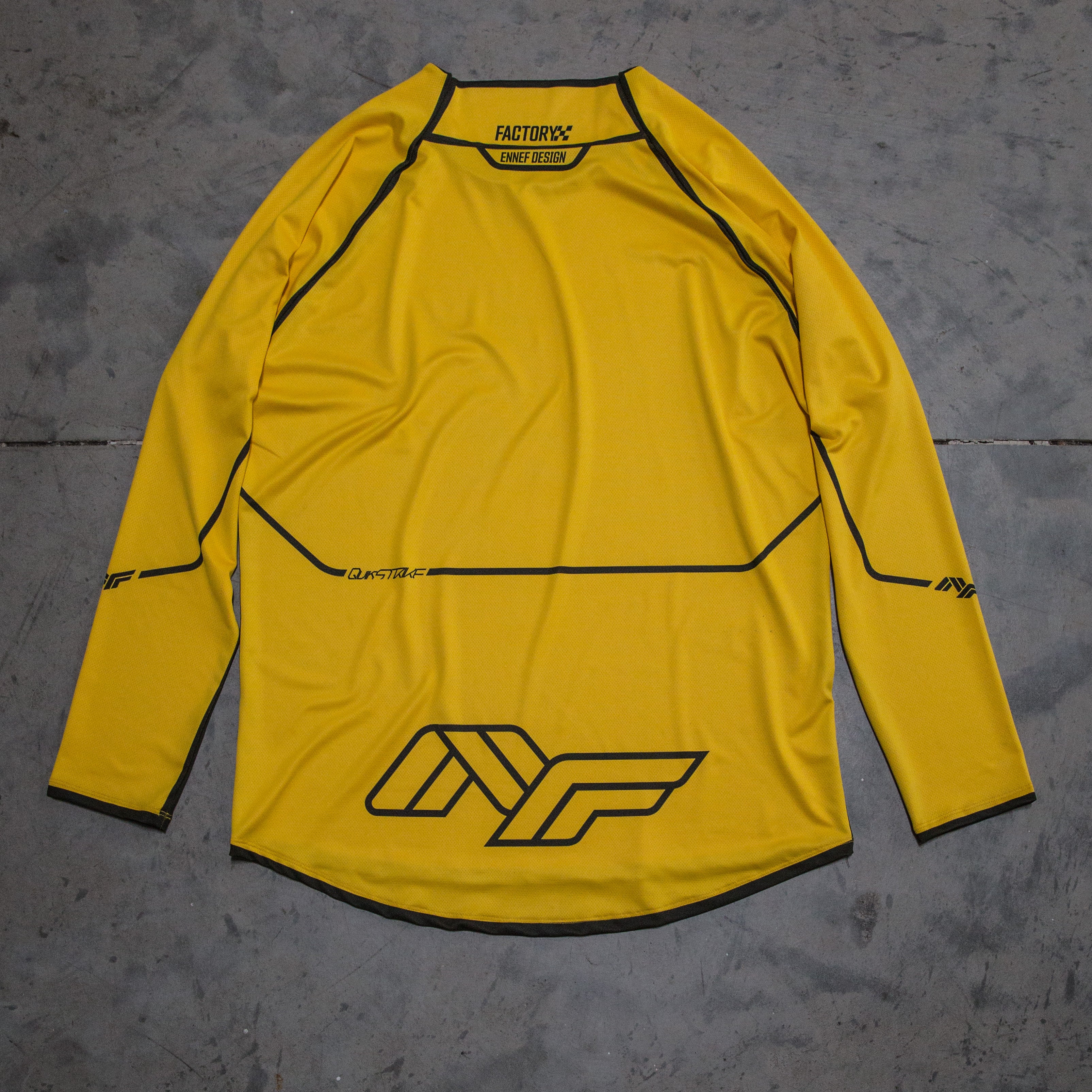 NF - Quikstrike No.28 (HELLA)