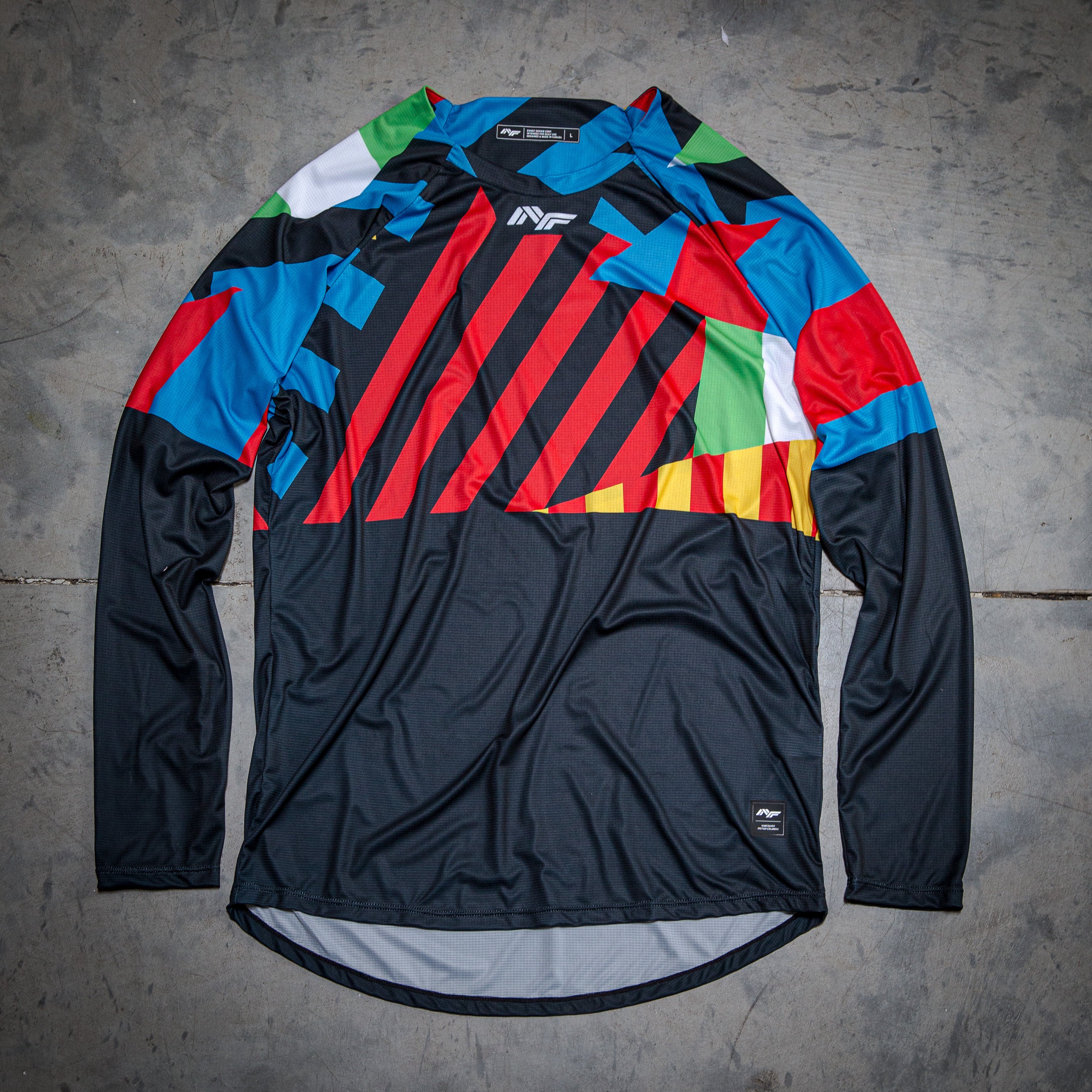 NF X Douglas Coupland - Quikstrike No.34 (Razzle Dazzle)