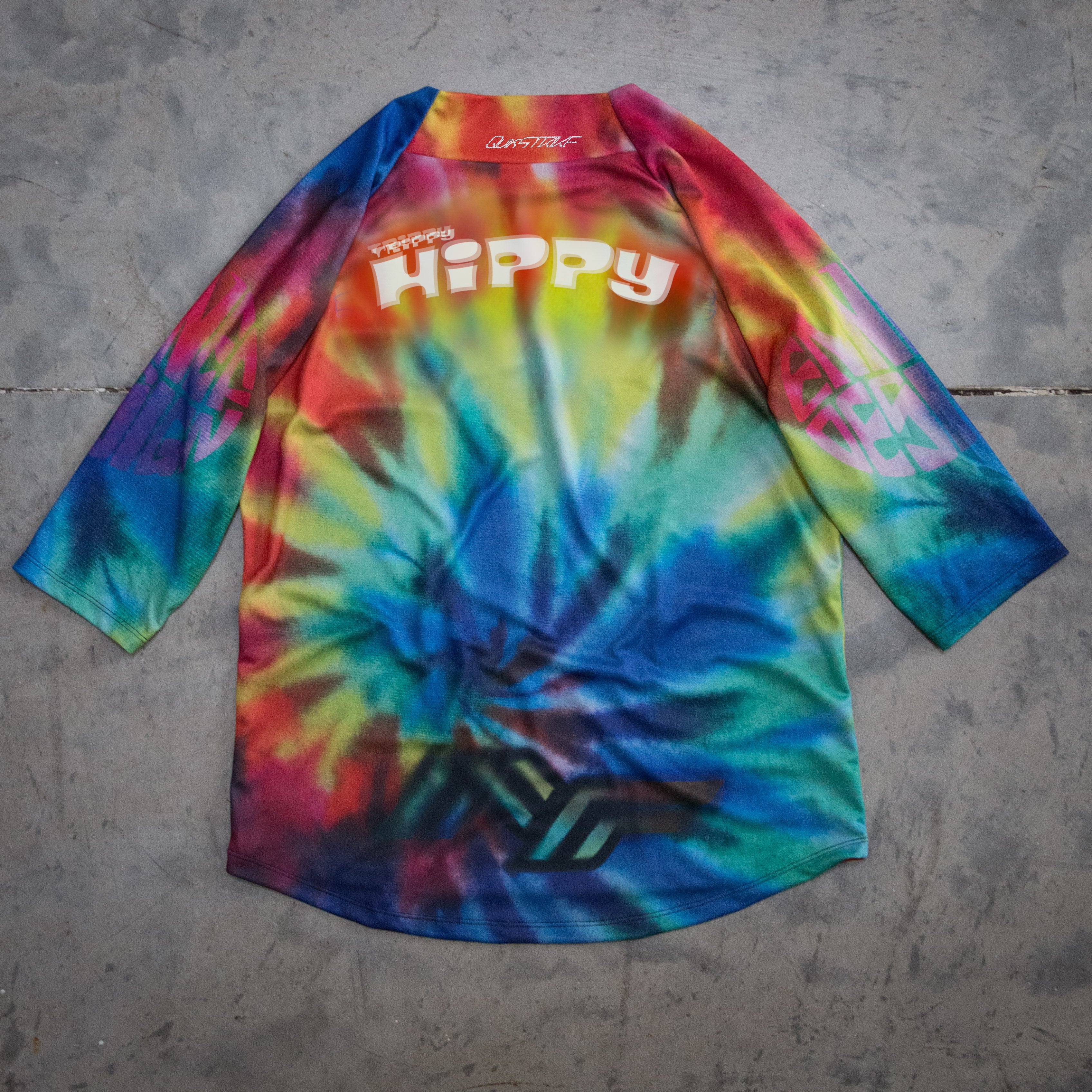 NF - Quikstrike No.31 (Trippy Hippy)