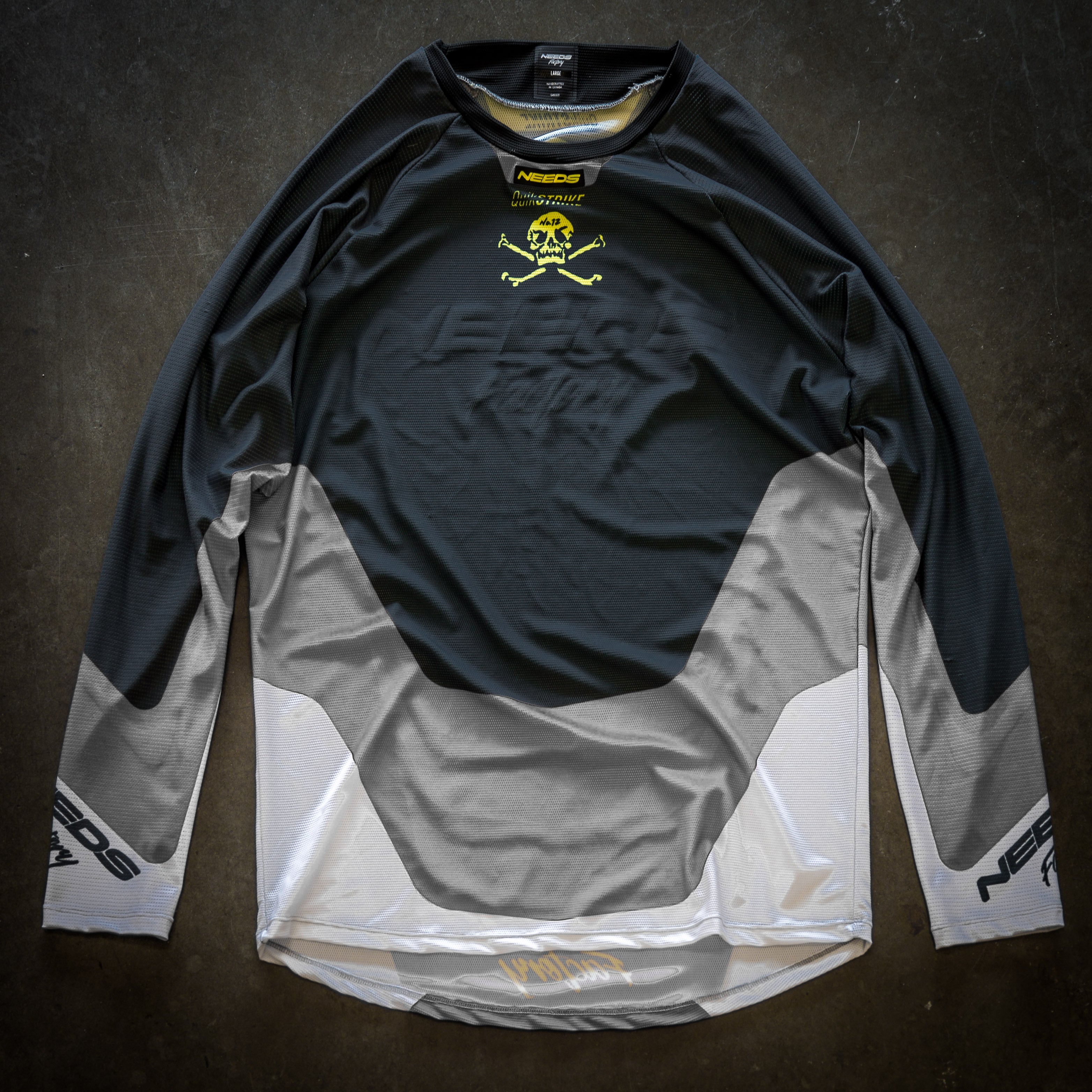 Needs QuikStrike No.12 (DEATH PROOF)