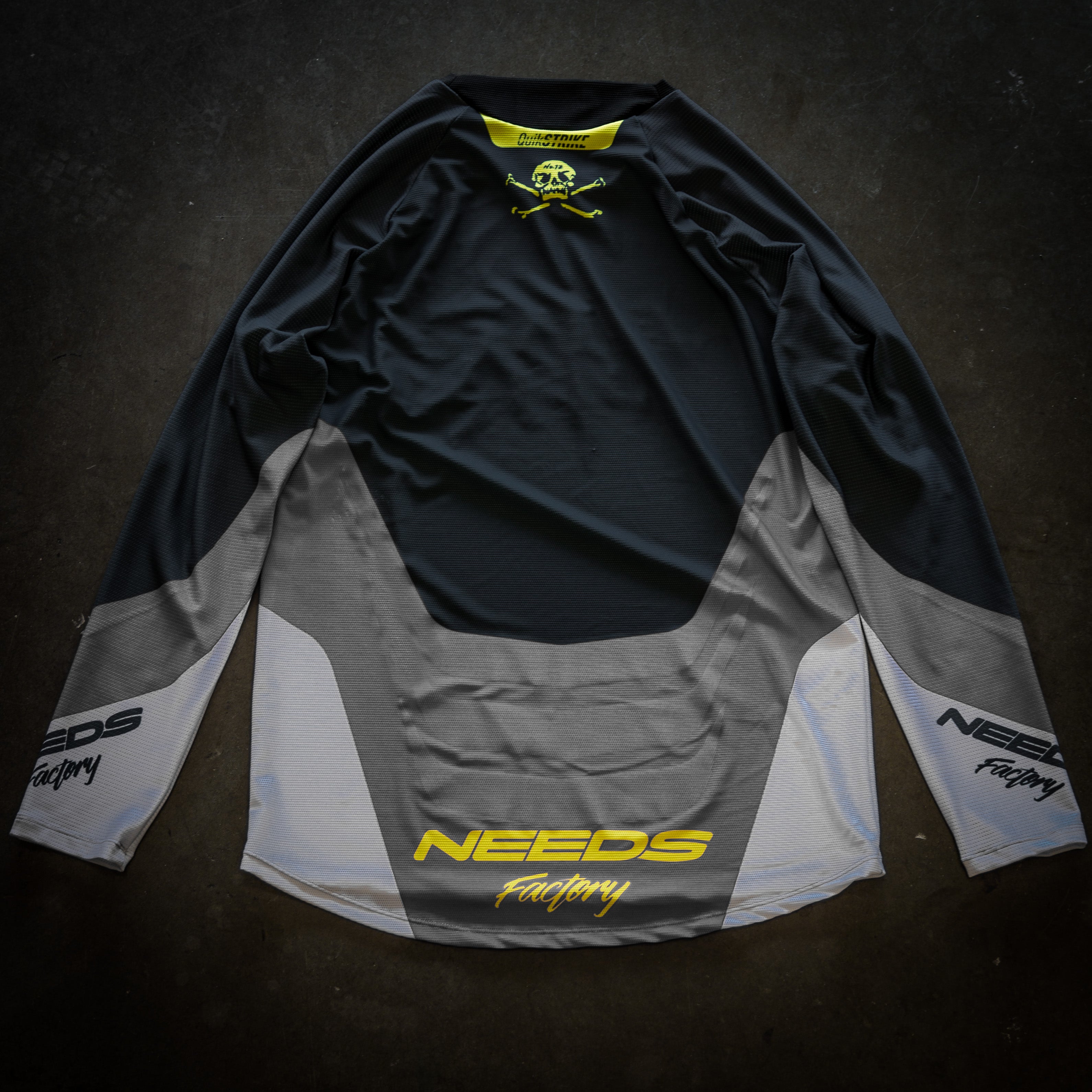 Needs QuikStrike No.12 (DEATH PROOF)